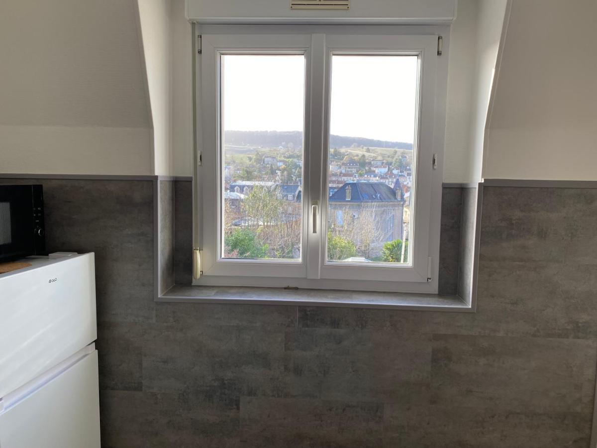 L'Elegant: 80M2 Vue Sur Vignoble Au Centre D'Epernay!! Apartment Bagian luar foto