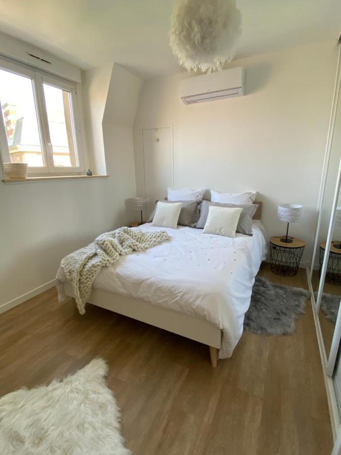 L'Elegant: 80M2 Vue Sur Vignoble Au Centre D'Epernay!! Apartment Bagian luar foto